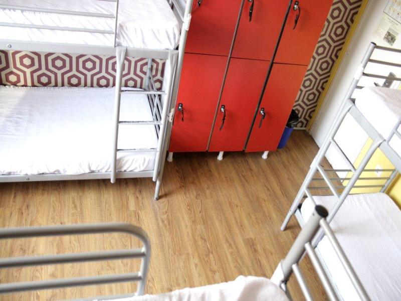Feetup Home Backpackers Valência Exterior foto