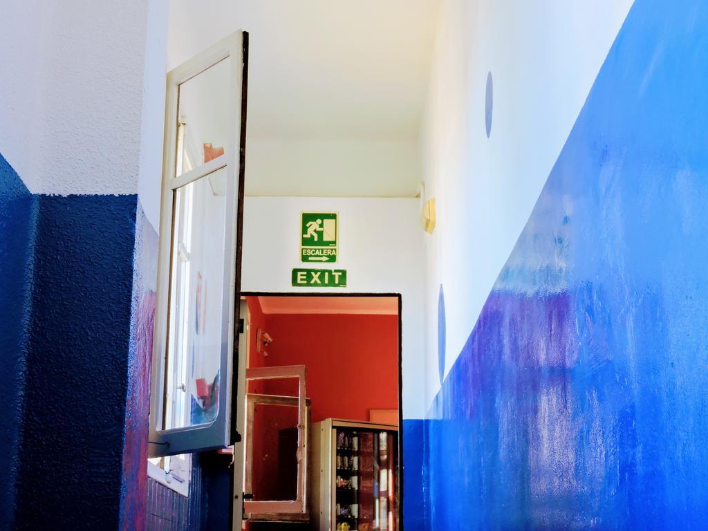 Feetup Home Backpackers Valência Exterior foto